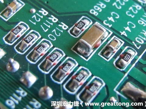 何謂SMT「紅膠」制程？什么時(shí)候該用紅膠呢？有何限制呢？