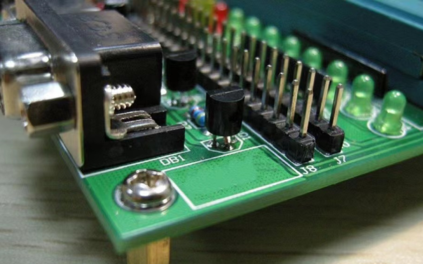 PCB制作大講堂：PCB板斷線是什么原因造成的？