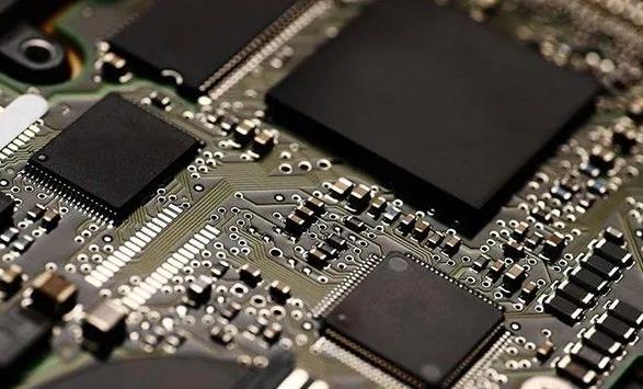 PCBA加工貼片元器件與插件元器件的區(qū)別在哪？